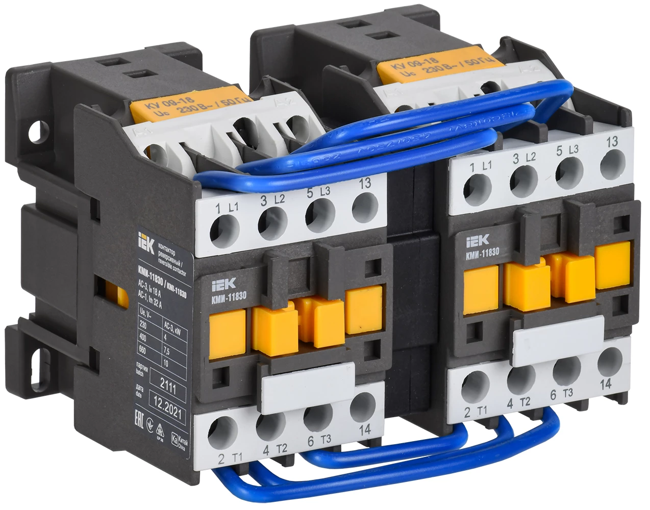 IEK Контактор КМИ-11830 реверс 18А 230В/АС3 2НО