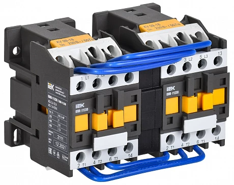 IEK Контактор КМИ-11230 реверс 12А 230В/АС3 2НО