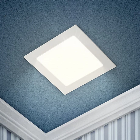 ЭРА LED 2-18-4K Светильник светодиодный квадратный LED 18W 220V 4000K