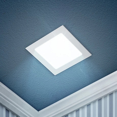 ЭРА LED 2-12-6K Светильник светодиодный квадратный LED 12W 220V 6500K
